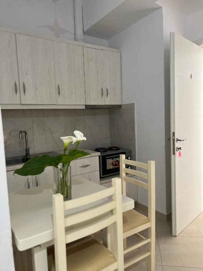 Garden Villa Eva Sarandë 外观 照片