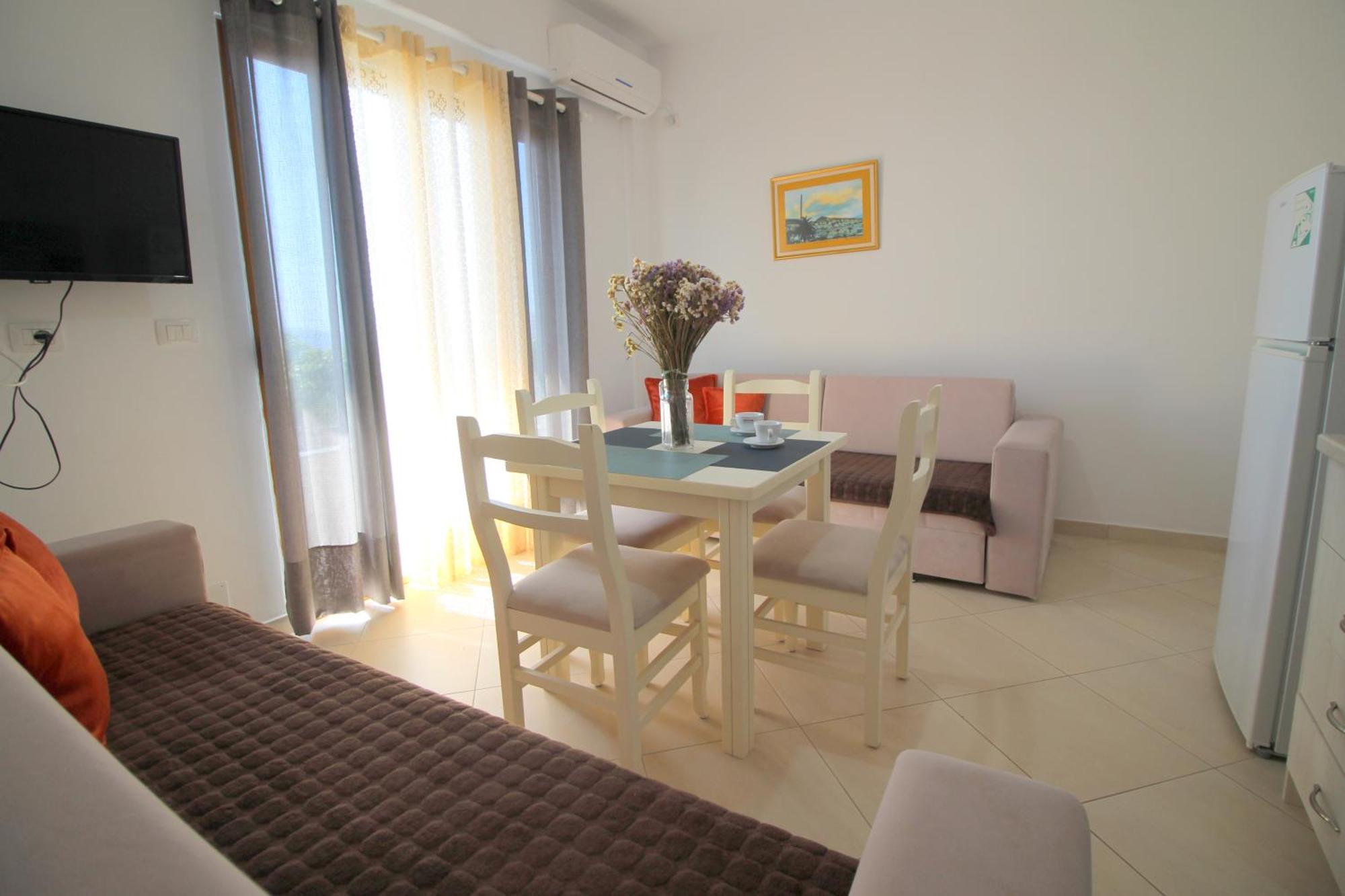 Garden Villa Eva Sarandë 外观 照片